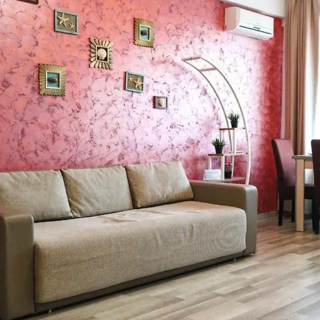 Nuba Sea View Apartament *